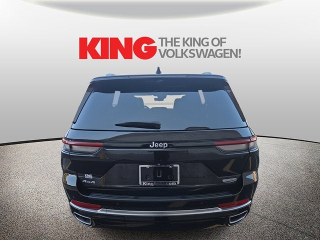 2023 Jeep Grand Cherokee Summit