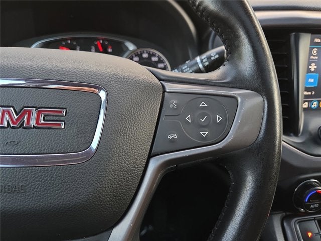 2021 GMC Acadia AT4