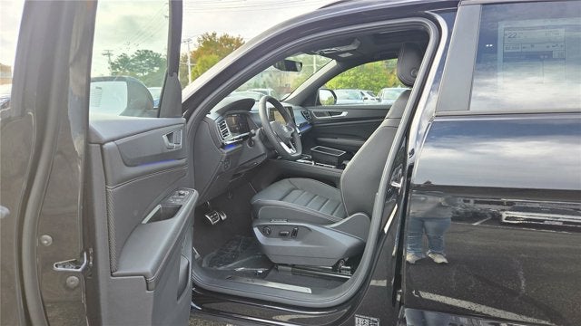2026 Volkswagen Atlas Cross Sport 2.0T SEL R-Line Black