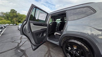 2026 Volkswagen Atlas 2.0T Peak Edition