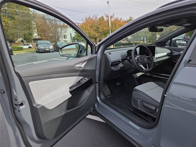 2025 Volkswagen ID.4 Pro