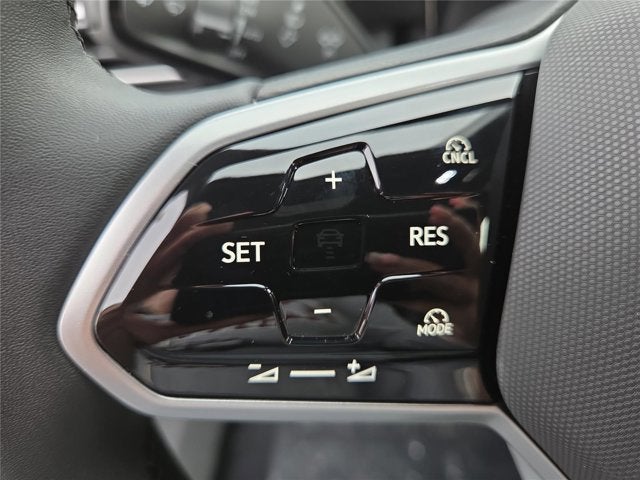 2025 Volkswagen ID.4 Pro