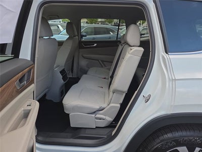 2026 Volkswagen Atlas 2.0T SE