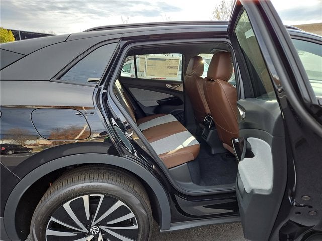 2025 Volkswagen ID.4 Pro