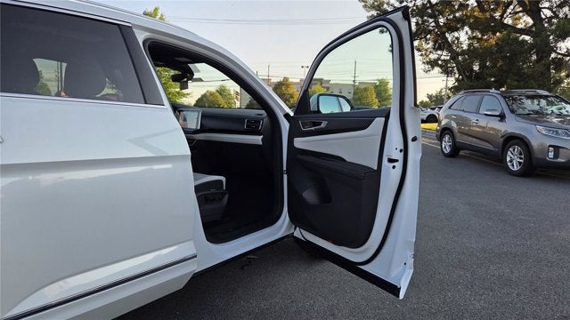 2026 Volkswagen Atlas Cross Sport 2.0T SEL Premium R-Line