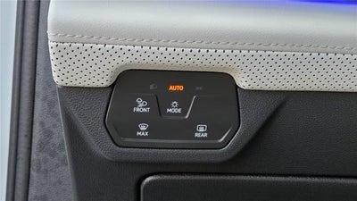 2024 Volkswagen Atlas Cross Sport 2.0T SEL Premium R-Line