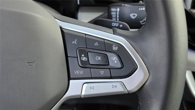 2024 Volkswagen Atlas Cross Sport 2.0T SEL Premium R-Line