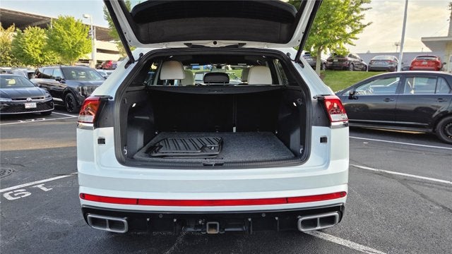 2024 Volkswagen Atlas Cross Sport 2.0T SEL Premium R-Line