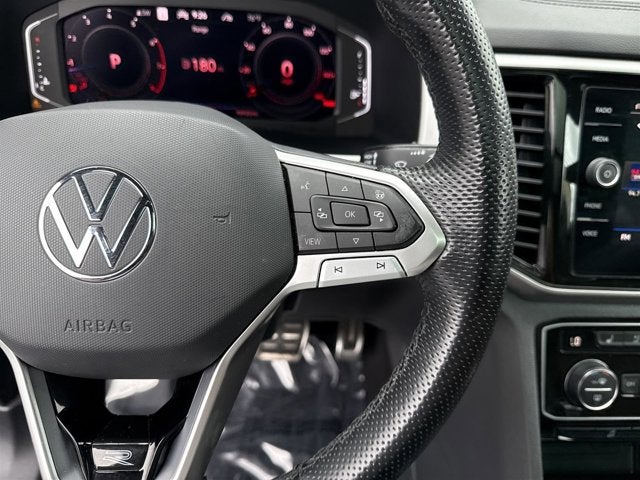 2022 Volkswagen Atlas Cross Sport 3.6L V6 SEL Premium R-Line