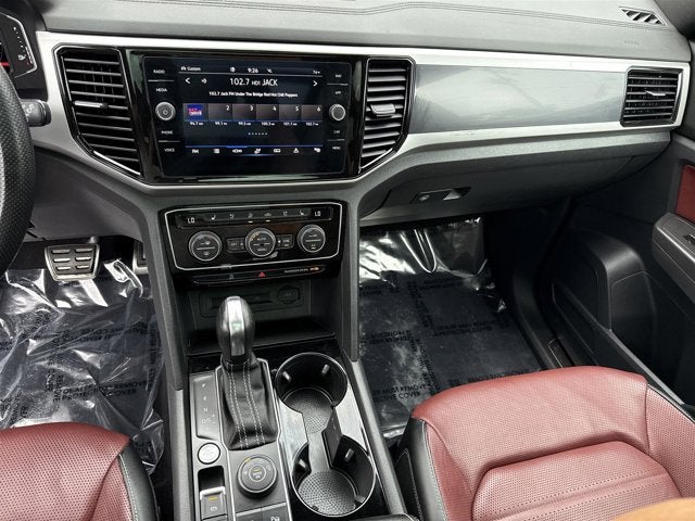 2022 Volkswagen Atlas Cross Sport 3.6L V6 SEL Premium R-Line