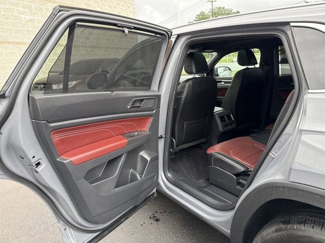 2022 Volkswagen Atlas Cross Sport 3.6L V6 SEL Premium R-Line