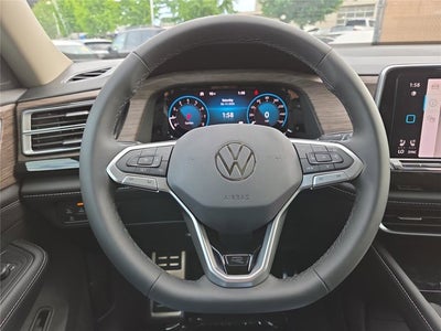 2026 Volkswagen Atlas 2.0T SEL Premium R-Line