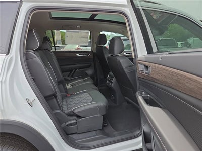 2026 Volkswagen Atlas 2.0T SEL Premium R-Line