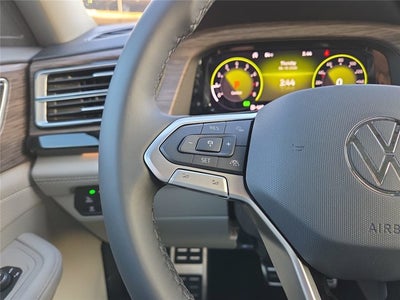 2026 Volkswagen Atlas 2.0T SEL Premium R-Line