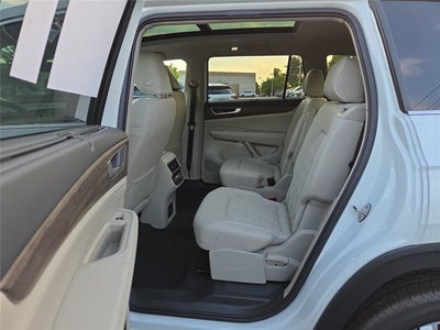 2026 Volkswagen Atlas 2.0T SEL Premium R-Line