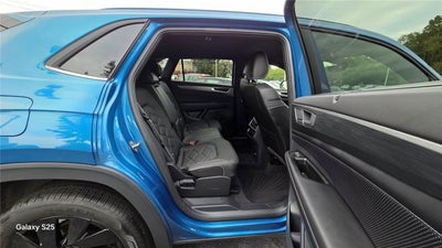 2024 Volkswagen Atlas Cross Sport 2.0T SE w/Technology