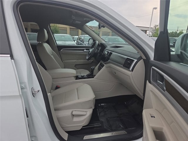 2023 Volkswagen Atlas 2.0T SE w/Technology