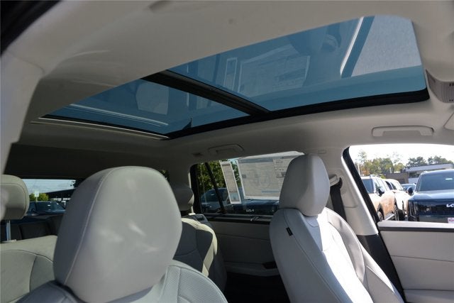 2027 Volkswagen Atlas SE w/Technology