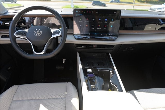 2027 Volkswagen Atlas SE w/Technology