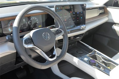 2027 Volkswagen Atlas SE w/Technology