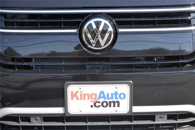 2027 Volkswagen Atlas SE w/Technology