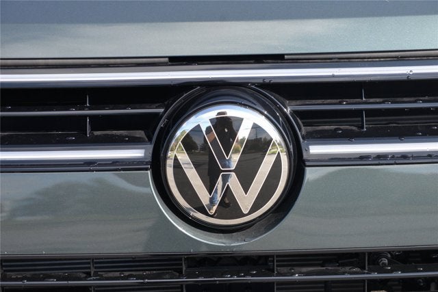 2027 Volkswagen Atlas SE w/Technology