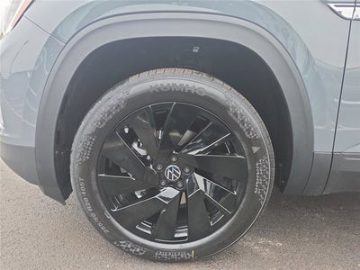 2026 Volkswagen Atlas Cross Sport 2.0T SE w/Technology