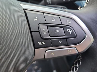 2026 Volkswagen Atlas Cross Sport 2.0T SE w/Technology