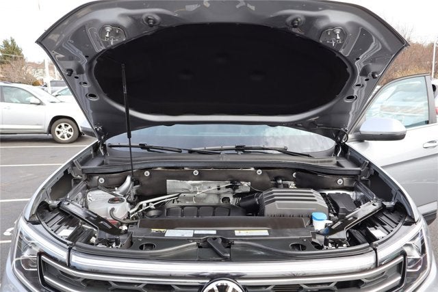 2024 Volkswagen Atlas 2.0T SE