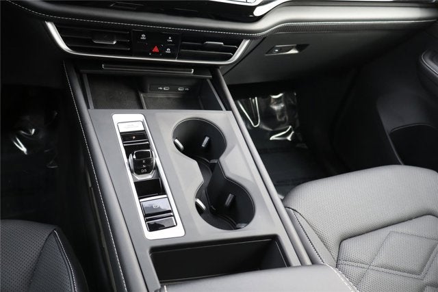 2024 Volkswagen Atlas 2.0T SE