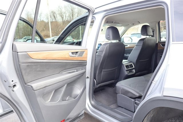 2024 Volkswagen Atlas 2.0T SE