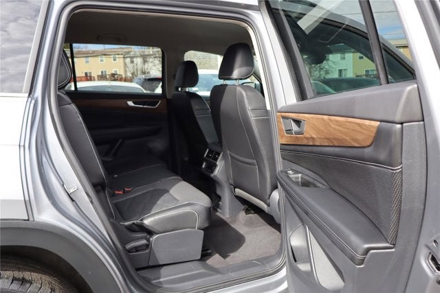 2024 Volkswagen Atlas 2.0T SE