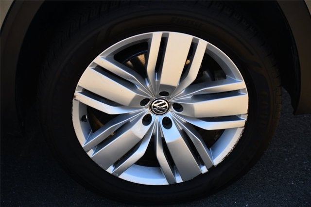 2019 Volkswagen Atlas 3.6L V6 SEL Premium