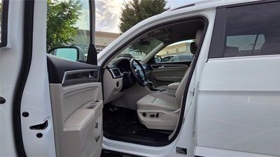 2019 Volkswagen Atlas 3.6L V6 SE w/Technology R-Line