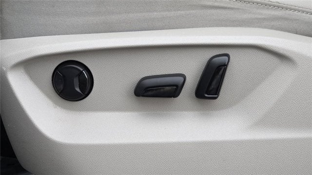 2019 Volkswagen Atlas 3.6L V6 SE w/Technology R-Line