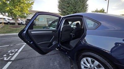 2013 Volkswagen Passat S