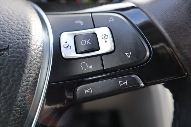 2019 Volkswagen Passat 2.0T Wolfsburg Edition