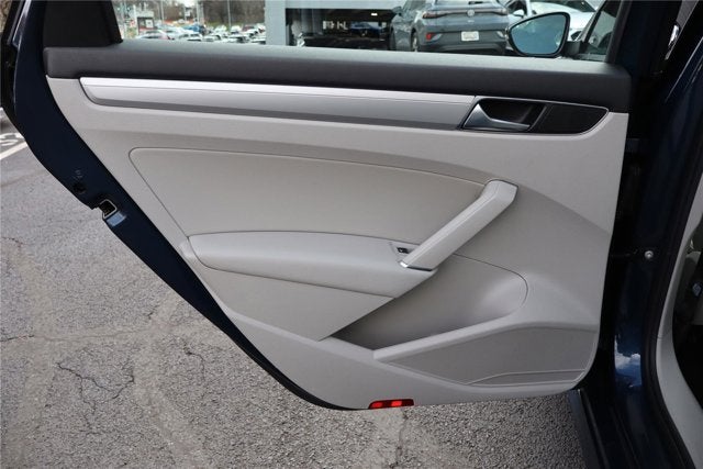 2019 Volkswagen Passat 2.0T Wolfsburg Edition