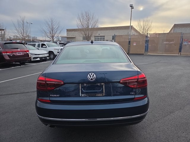 2019 Volkswagen Passat 2.0T Wolfsburg Edition
