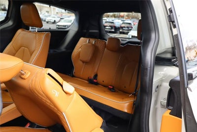 2021 Chrysler Pacifica Hybrid Pinnacle
