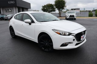 2017 Mazda Mazda3 5-Door Touring