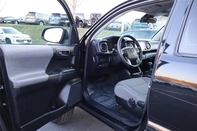 2022 Toyota Tacoma 4WD SR