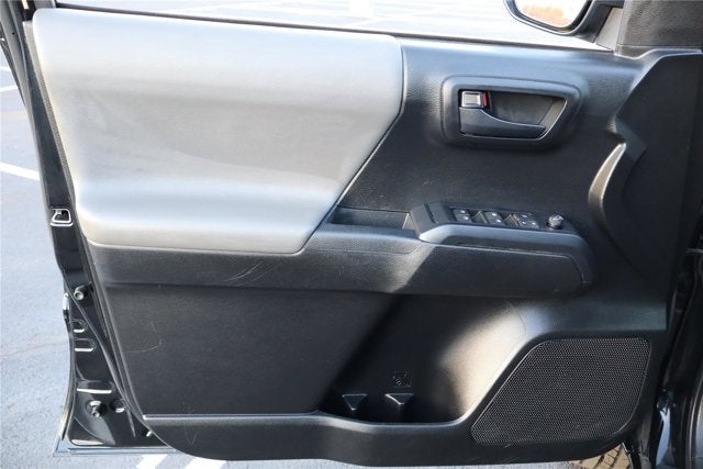 2022 Toyota Tacoma 4WD SR