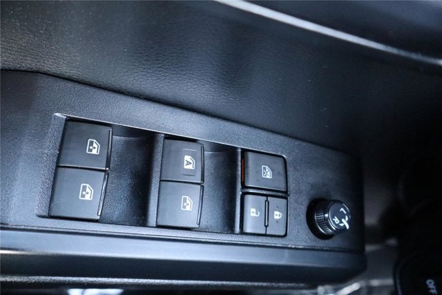 2022 Toyota Tacoma 4WD SR