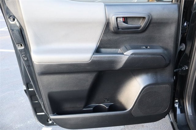 2022 Toyota Tacoma 4WD SR