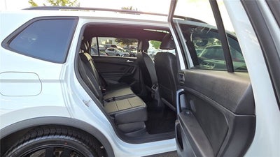 2021 Volkswagen Tiguan SE R-Line Black