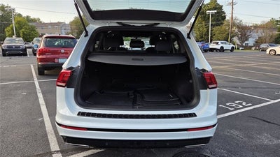 2021 Volkswagen Tiguan SE R-Line Black