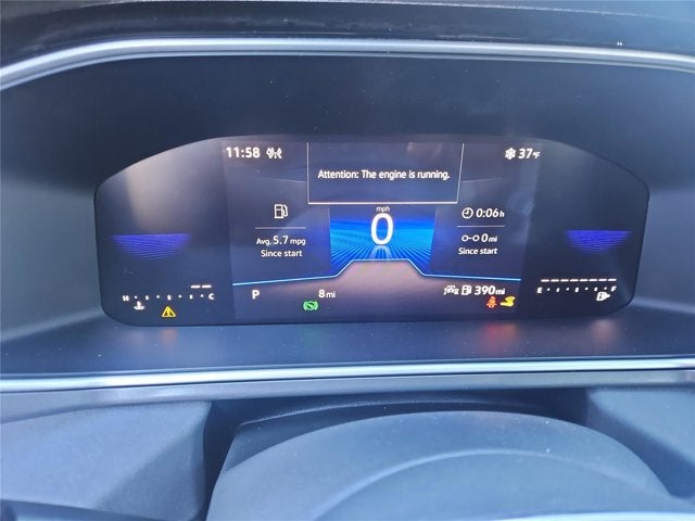 2026 Volkswagen Taos SE Black