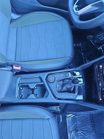 2026 Volkswagen Taos SE Black