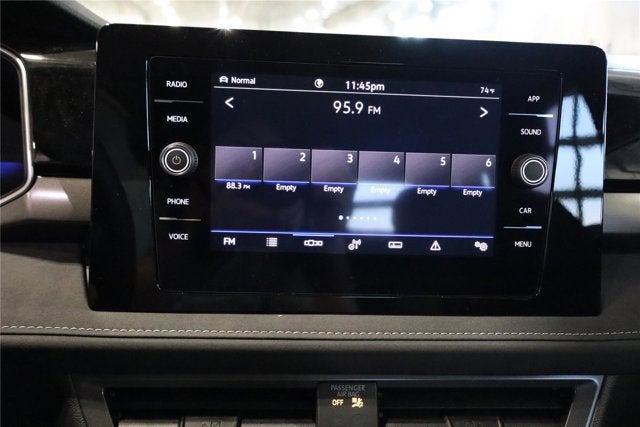 2026 Volkswagen Taos SE Black